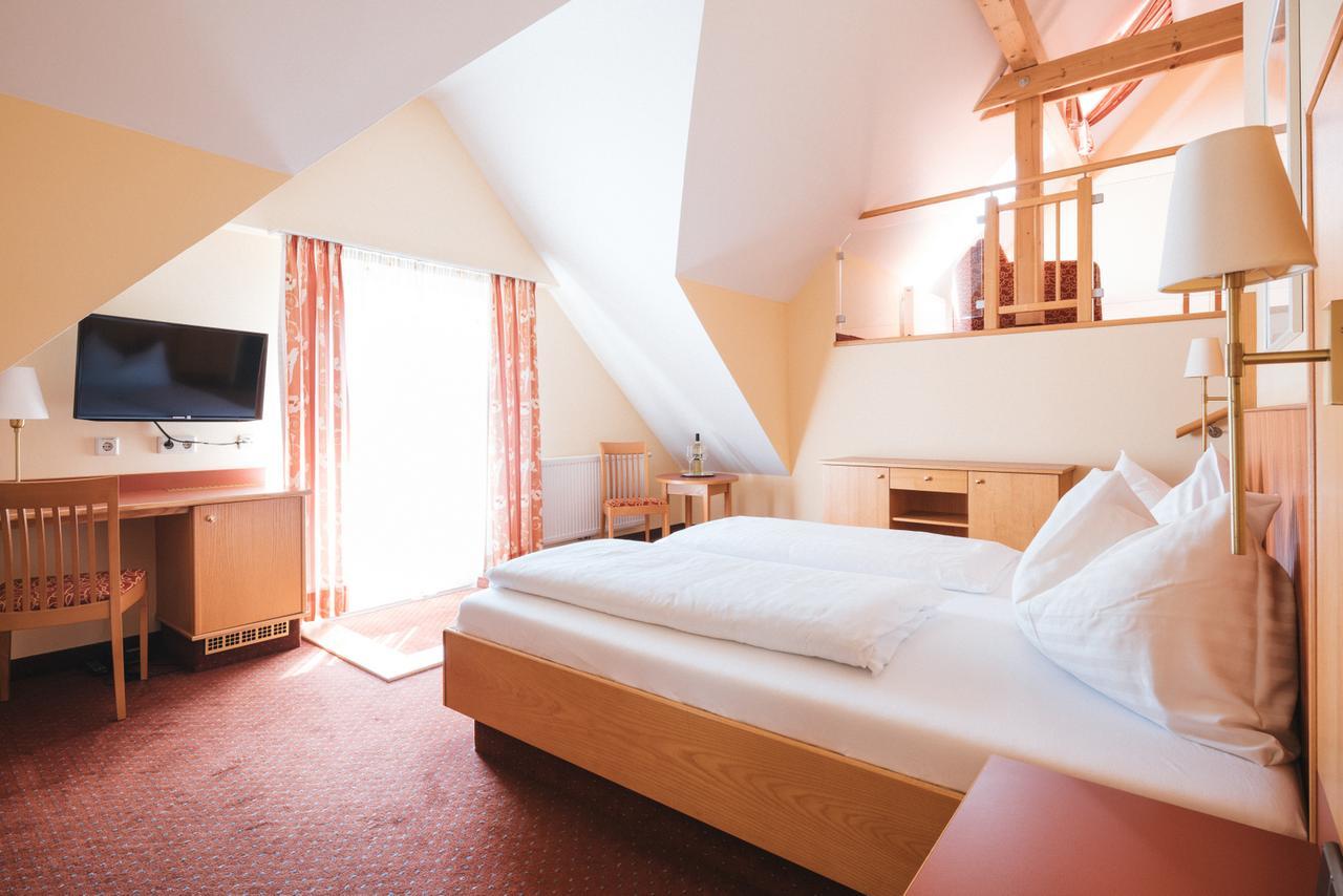 Hotel Am Marktplatz - Landgasthof Wratschko - Gamlitz Extérieur photo